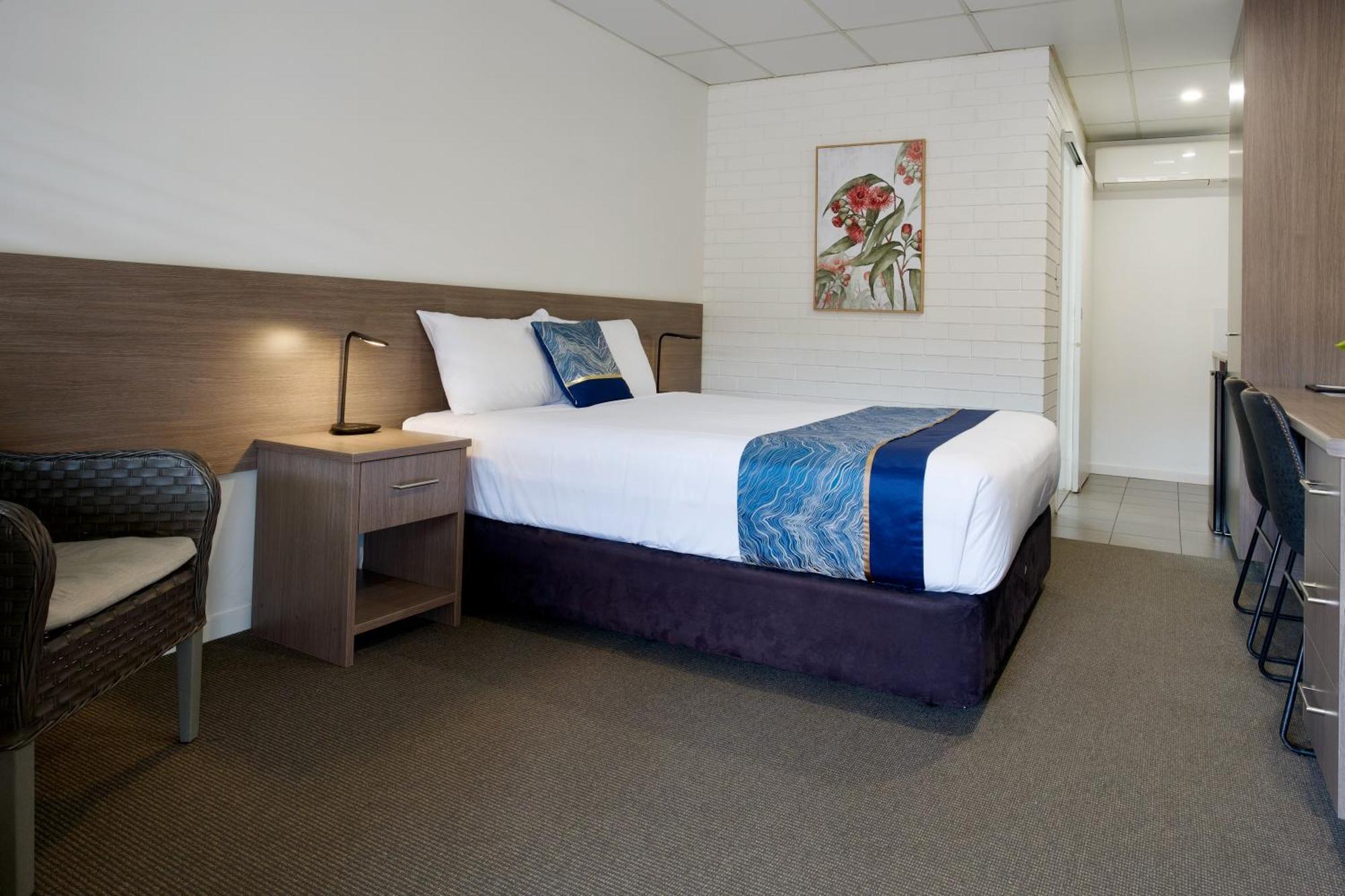 Chalet Motor Inn Bundaberg Buitenkant foto