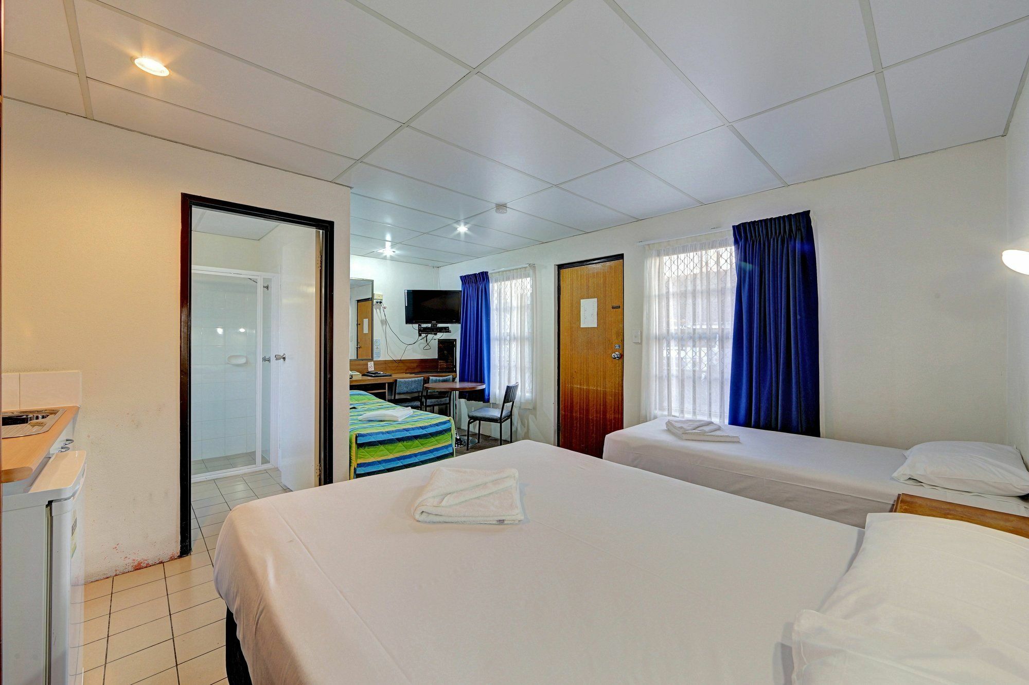Chalet Motor Inn Bundaberg Buitenkant foto