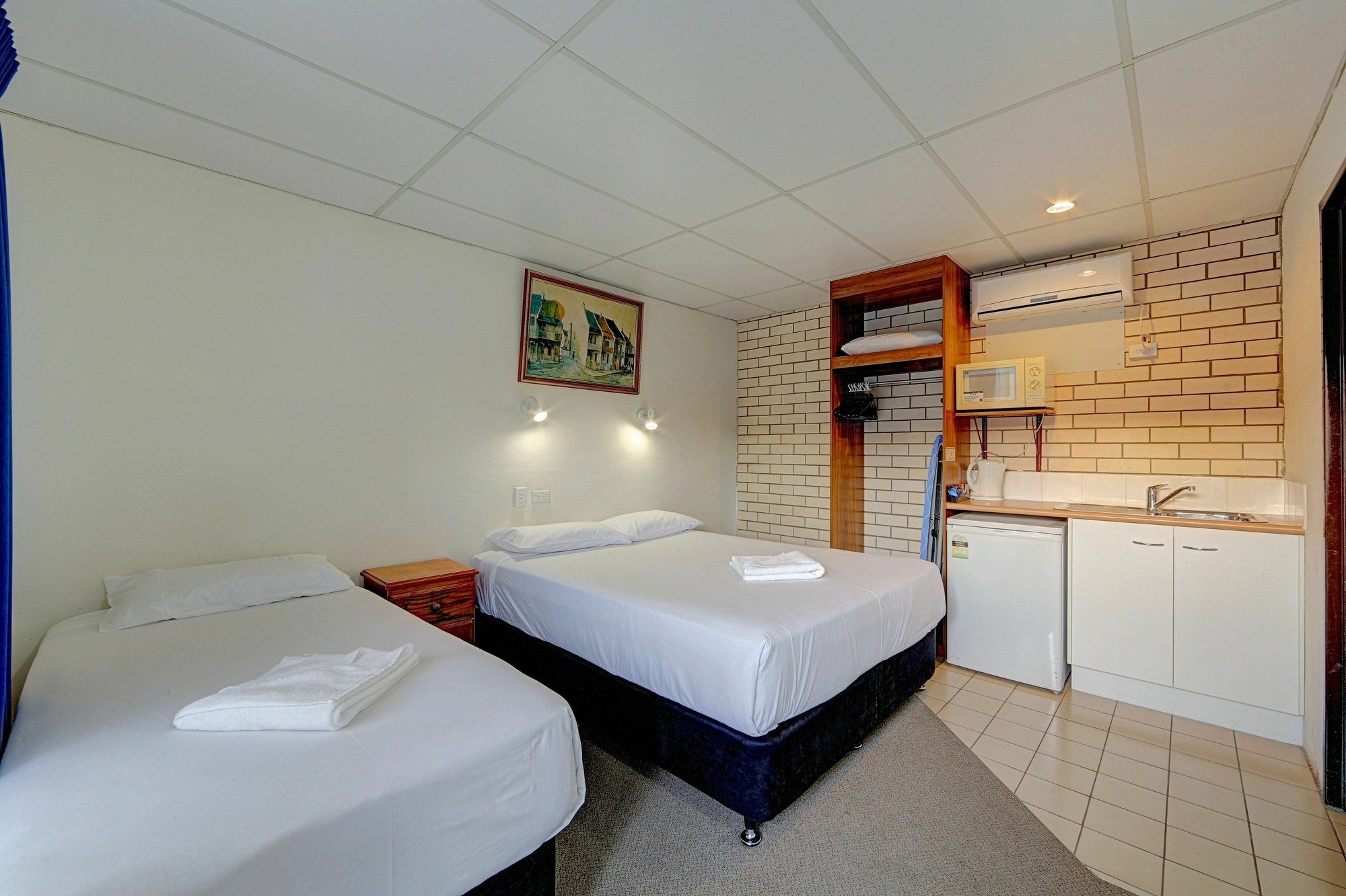 Chalet Motor Inn Bundaberg Buitenkant foto